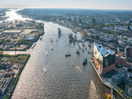 Kreuzfahrt, Hamburg, Cruise Gate