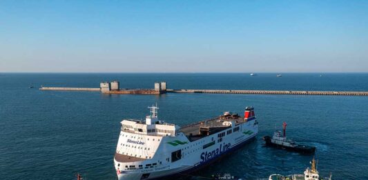 Stapellauf, Stena, Stena Connecta, China Merchants Jinling Shipyard, Weihai, China, NewMax, RoRo, RoPax