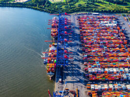 HHLA, Hamburg, Containerterminal, Altenwerder, CTA, Seehafen, Seehäfen