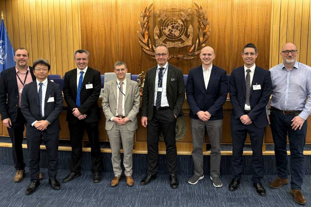 IMO, FAL 49, Lloyd's Register