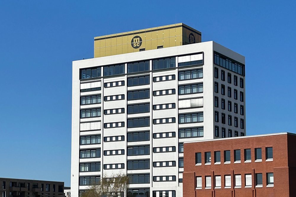 Niederlassung von MSC Germany im Hafenhochhaus am ehemaligen Überseehafen in Bremen