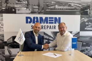 David van Luijtelaar (Head of Marine Division Benelux, Alfa Laval) and Bas Loohuis (Commercial Director, Damen Shiprepair)