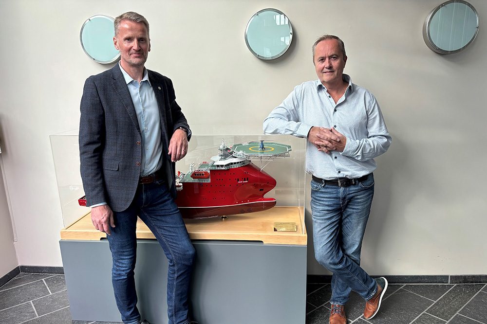 Gunnar Larsen, CEO of HAV Group and interim managing director of HAV Design, and (right) Stig Magne Espeseth