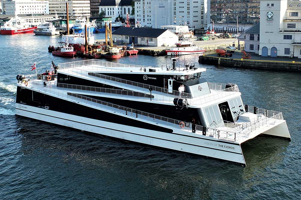 Vision-of-the-Fjords, Brødrene, Fähren, Norwegen