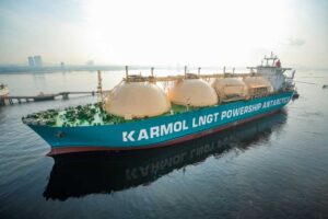 FSRU „Karmol LNGT Powership Antarctica“, Flüssiggasterminal, Floating Storage and Regasification Unit