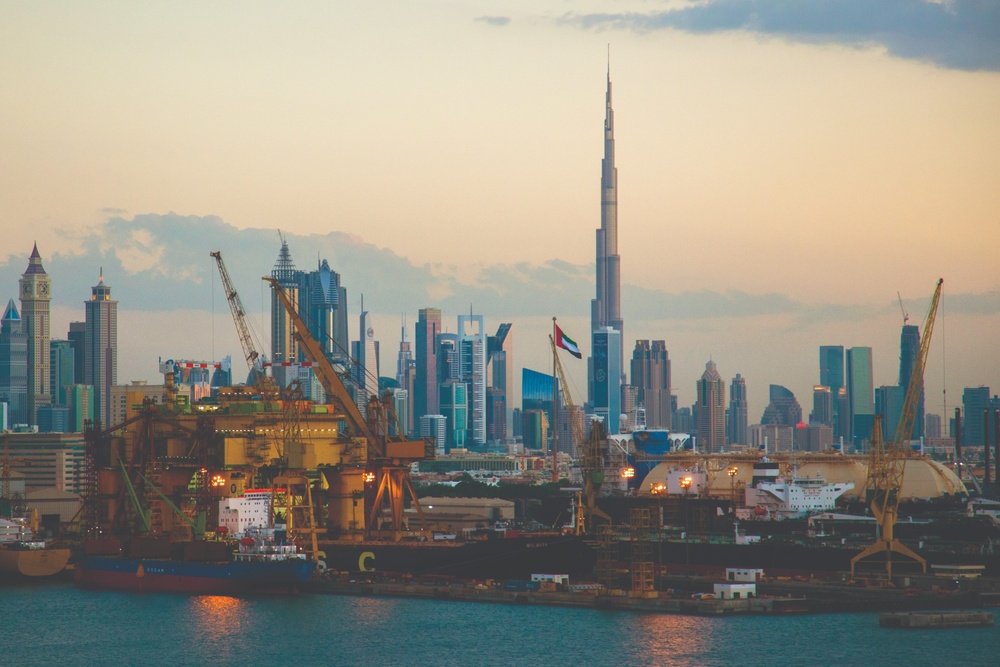Eine Werft in Dubai