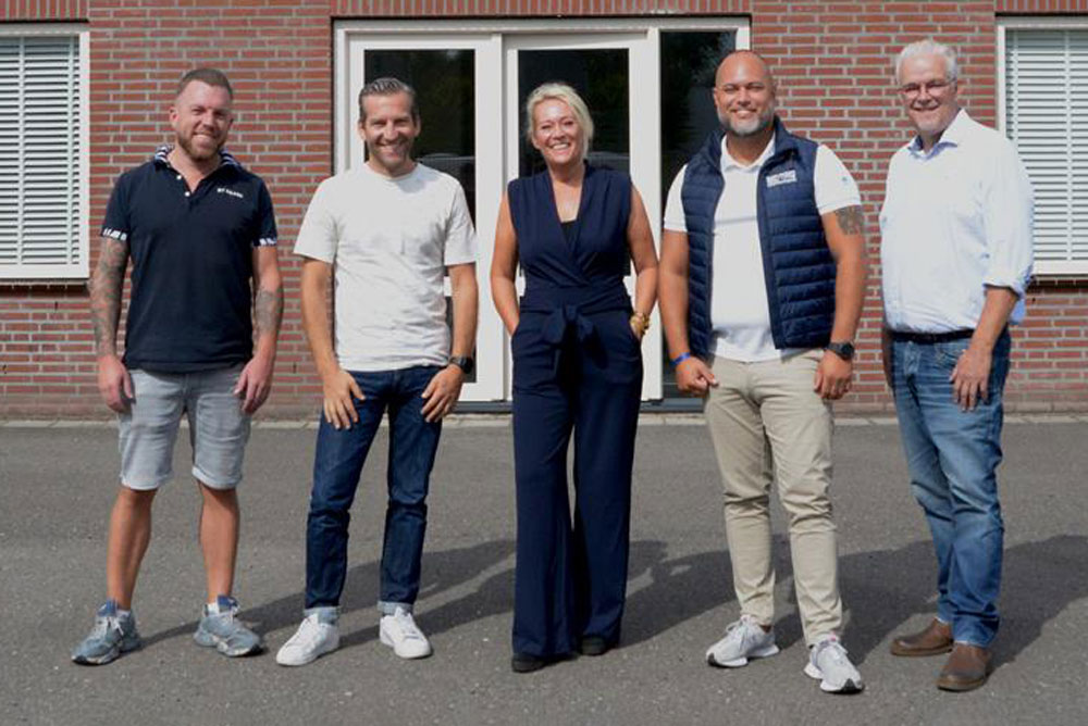 Peters & May Netherlands team (v.l.): Michel Mol (Warehouse), Teun Dietvorst (Sales & Operations), Inge Valk (General Manager), Sergee van der Pligt (Sales & Business Development), Arjen de Roode (Sales & Operations)