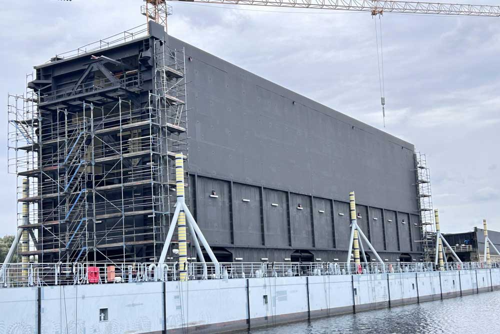 Die Große Seeschleuse in Wilhelmshaven ist vollständig mit Korrosionsschutz von Steelpaint behandelt worden
