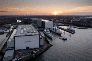 Eine Schiffbauwerft