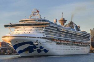 „Grand Princess“ im Hafen von Vancouver