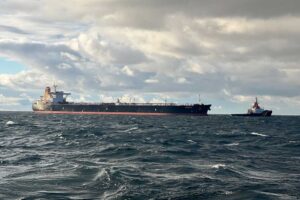 Tanker „Eventin“ vor Rügen