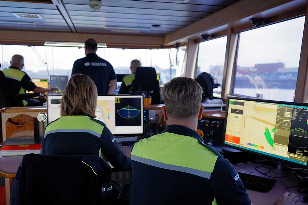 Das unbemannte Messfahrzeug im Einsatz auf Maasvlakte 2. (© Port of Rotterdam/ IJsbreker TV)