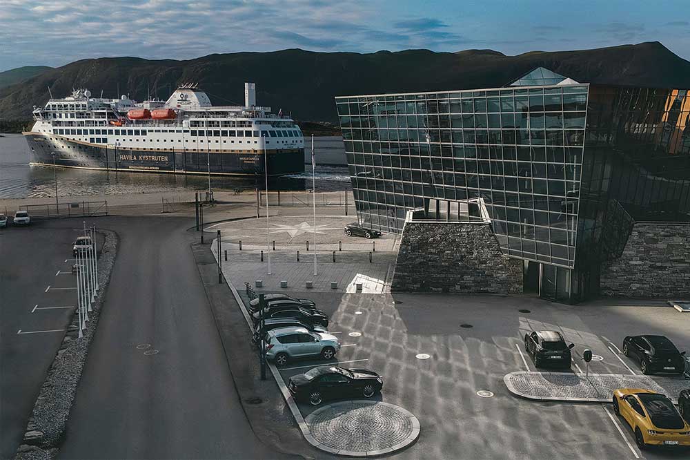 Havila-Hauptsitz in Fosnavåg / Havila Voyages