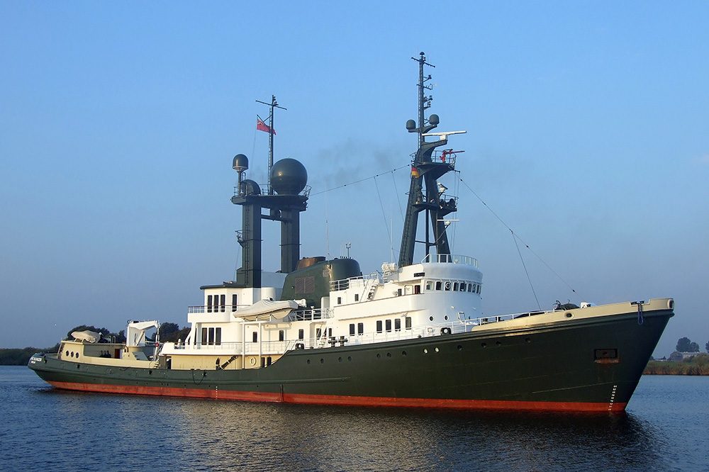 Lone Ranger bei Bremerhaven, Schichau