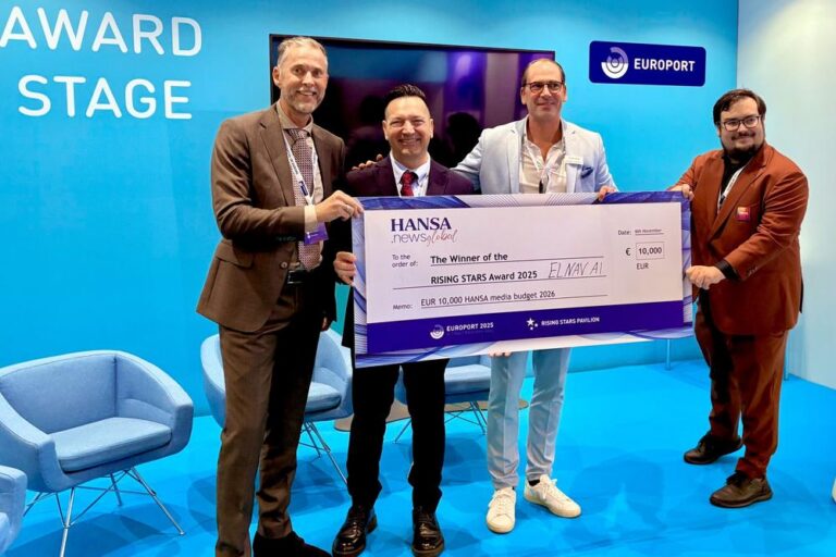 Menschen aus einer Gruppe bei einer Veranstaltung