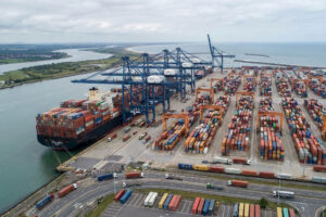 Containerhafen-KI-generiert