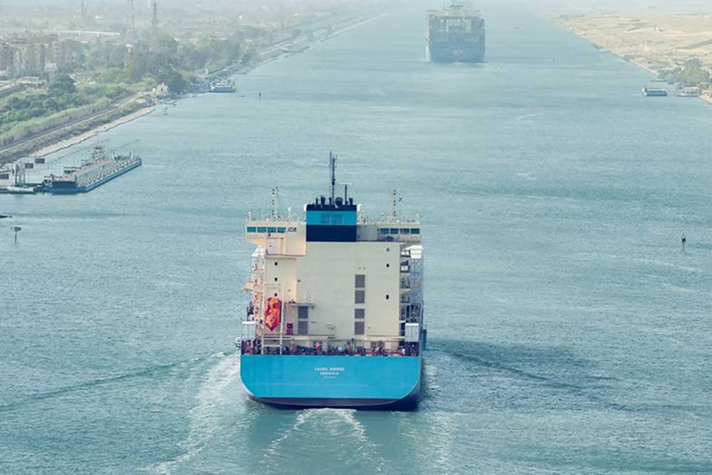 Containerschiff „Laura Maersk“ auf dem Suezkanal