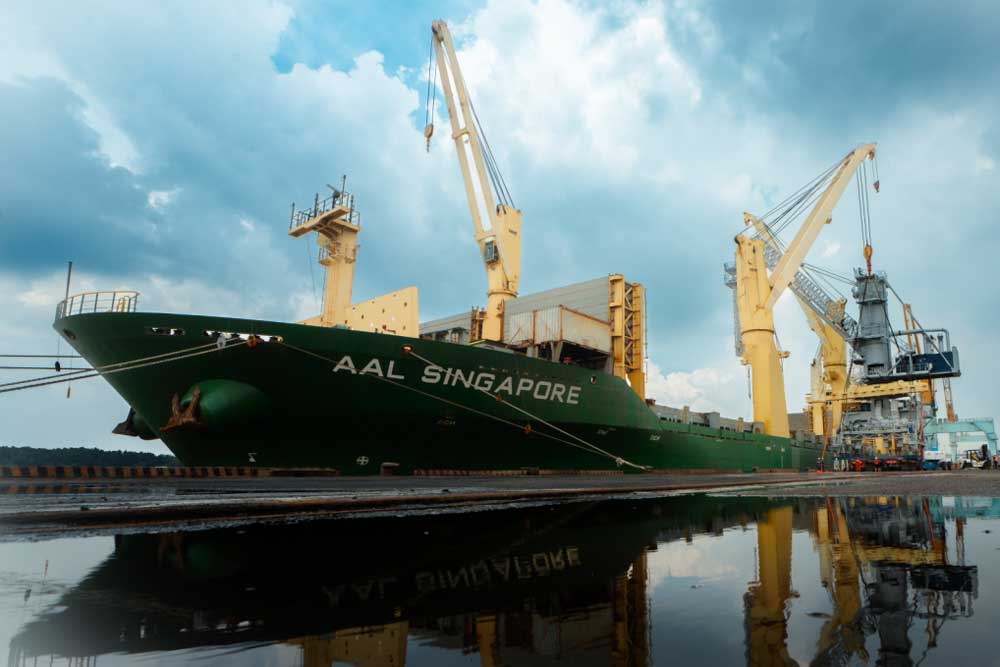 Schwergutfrachter „AAL Singapore“