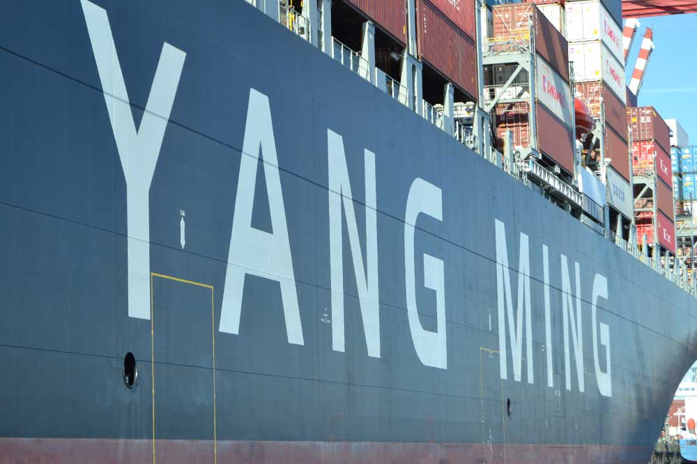 Containerschiff von Yang Ming