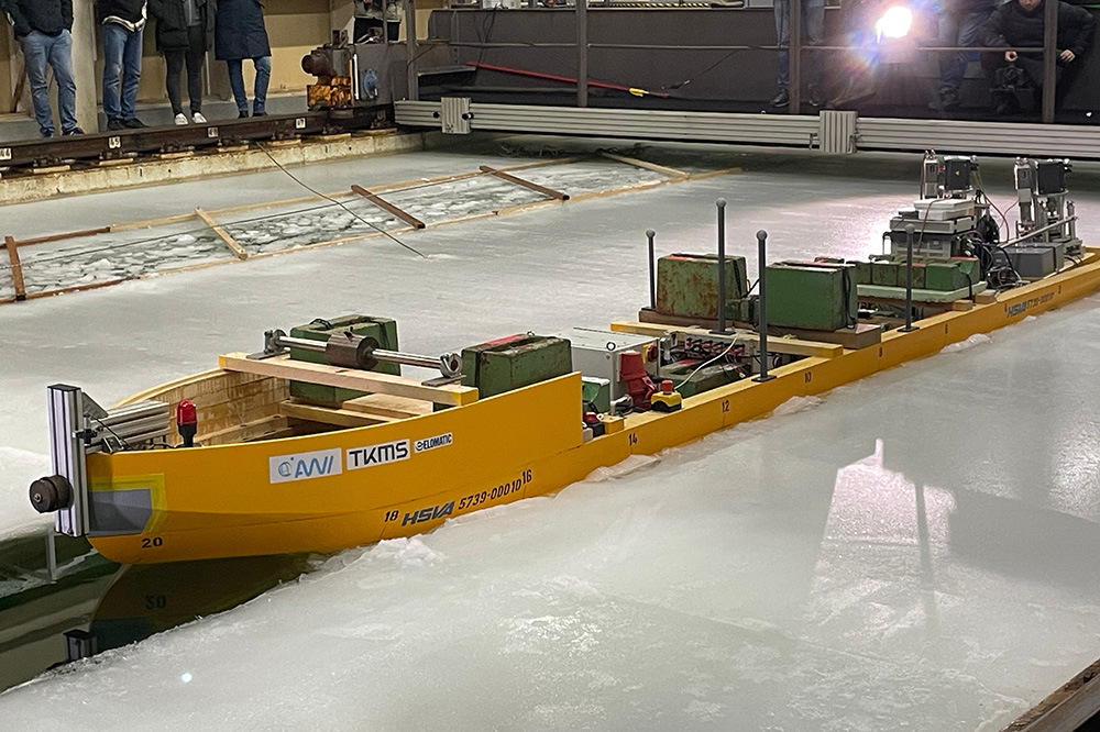 Tests für die neue Polarstern (Foto: Alfred-Wegener-Institut / Annika Kropp)