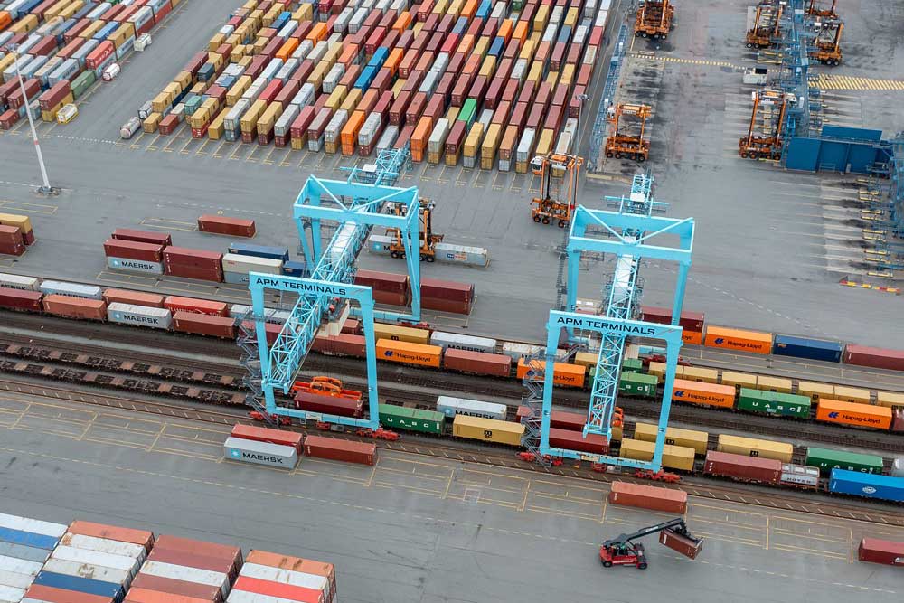 Güterzug im Hafen von Göteborg