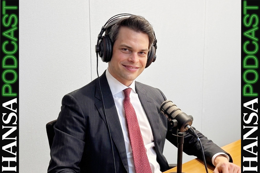 Christop Ploß, Hamburger CDU-Politiker und Maritimer Koordinator der Bundesregierung, zu Gast beim HANSA Podcast (© Wygand/HANSA)