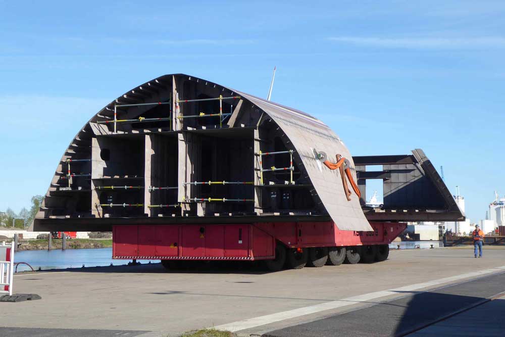 Meko A200-Sektion bei Stahlbau-Nord in Bremerhaven