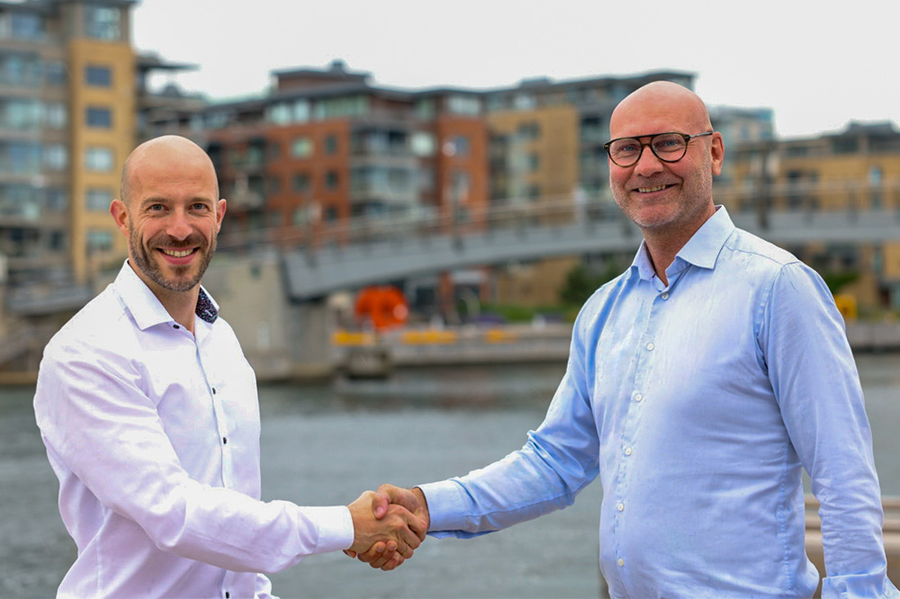 Peter Morsbach,CEO Hoglund and Rune Braastad,President ABBs Marine and Ports division – Image credit ABB