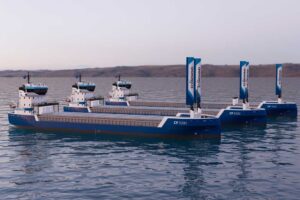 Drei Schiffe hintereinander: Kombifrachter-Modelle CF 5000, CF 6000 und CF 7000