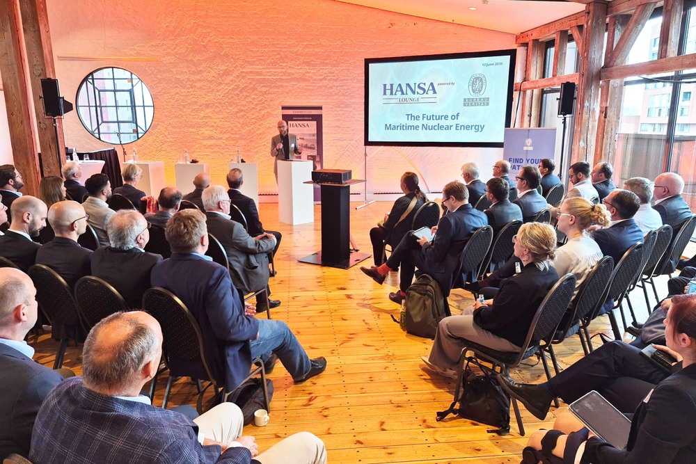 Die Hansa Lounge im Maritimen Museum mit Publikum