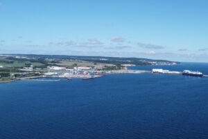 Ein hafen in Mukran auf Rügen