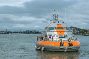 Forschungsschiff „Tara Polar Station“ in Dordrecht