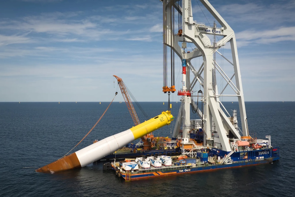 Das Installationsschiff "Svanen" (© Van Oord)