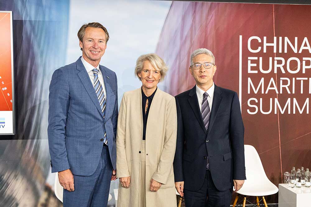 Knut Ørbeck-Nilssen, Group President and CEO at DNV, Dr. Gaby Bornheim, President of the German Shipowners' Association (VDR), Xu Peng, Chairman of China State Shipbuilding Corporation (CSSC)