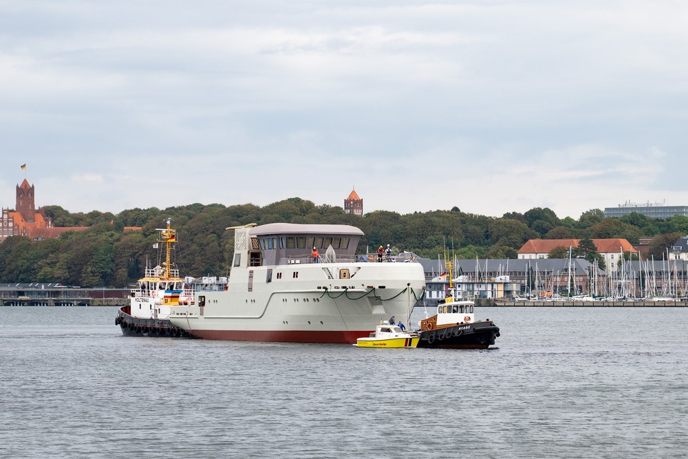 Die DLR-Forschungsplattform "Modularis" wurde am Donnerstag auf der FSG Shipyard in Flensburg erstmals zu Wasser gelassen. (© DLR (CC BY-NC-ND 3.0))