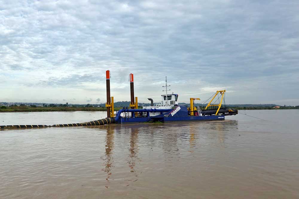 "Lady Caroline" kommt beim Niger City Project zum Einsatz (© Damen)