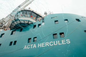 Die "Acta Hercules" ist das zweite Schiff einer vierteiligen CSOV-Neubauserie von Acta Marine und bereits langfristig für Vestas im Einsatz (© Acta Marine)